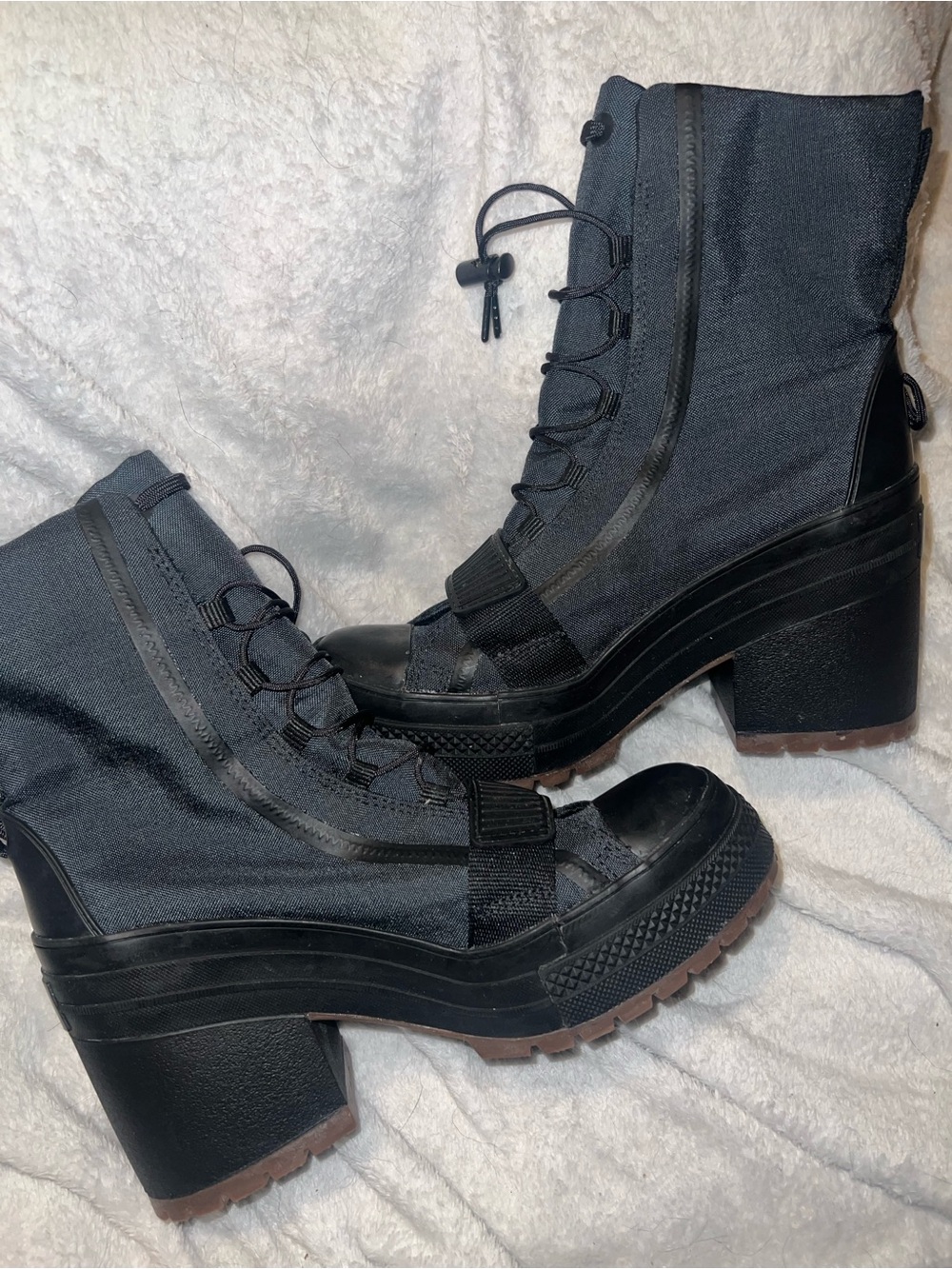Converse chuck taylor all star GR82 chunky platform combat boot size 8.5